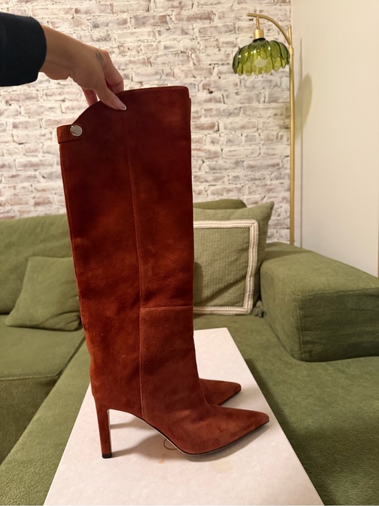 Jimmy Choo Shoes - Jimmy Choo Alizze Boot
Rust Color